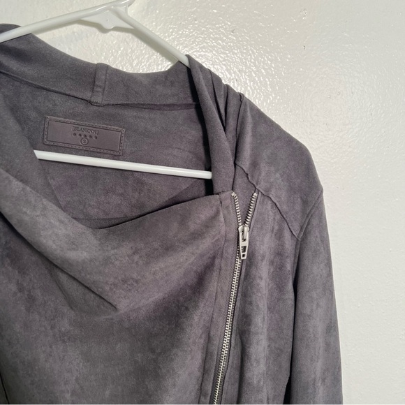 Blank NYC Faux Suede Drape Front Jacket Moto Asymmetric Zip Gray S - Picture 8 of 13